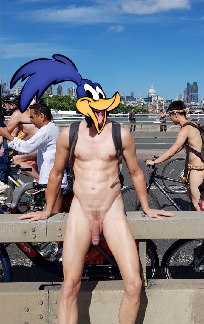 Critical Nude - naked bikeride ozinlondon bigdownunder male escort bi